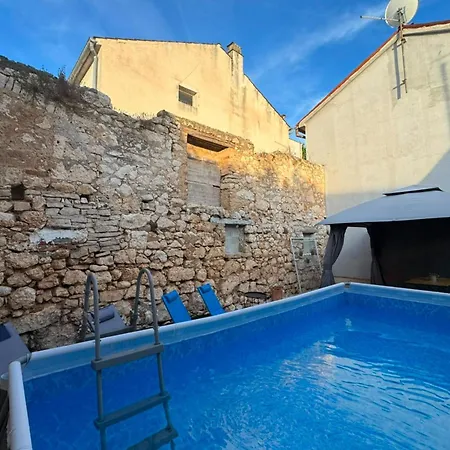 Nyaraló Casa Valdebek With Pool - Happy
